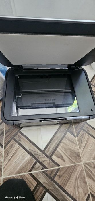 Срочно продам принтер МФУ Canon за 25,000тг