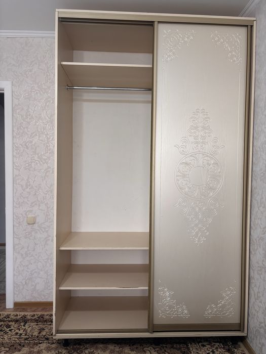 Шкаф универсальный