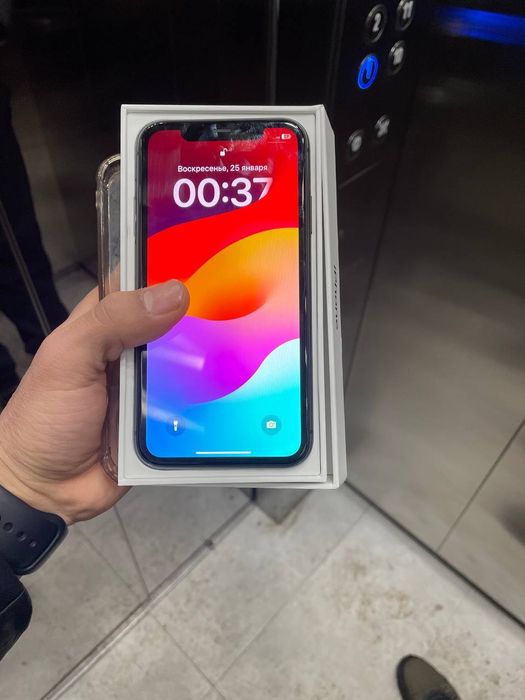 Айфон 11 64/75акум