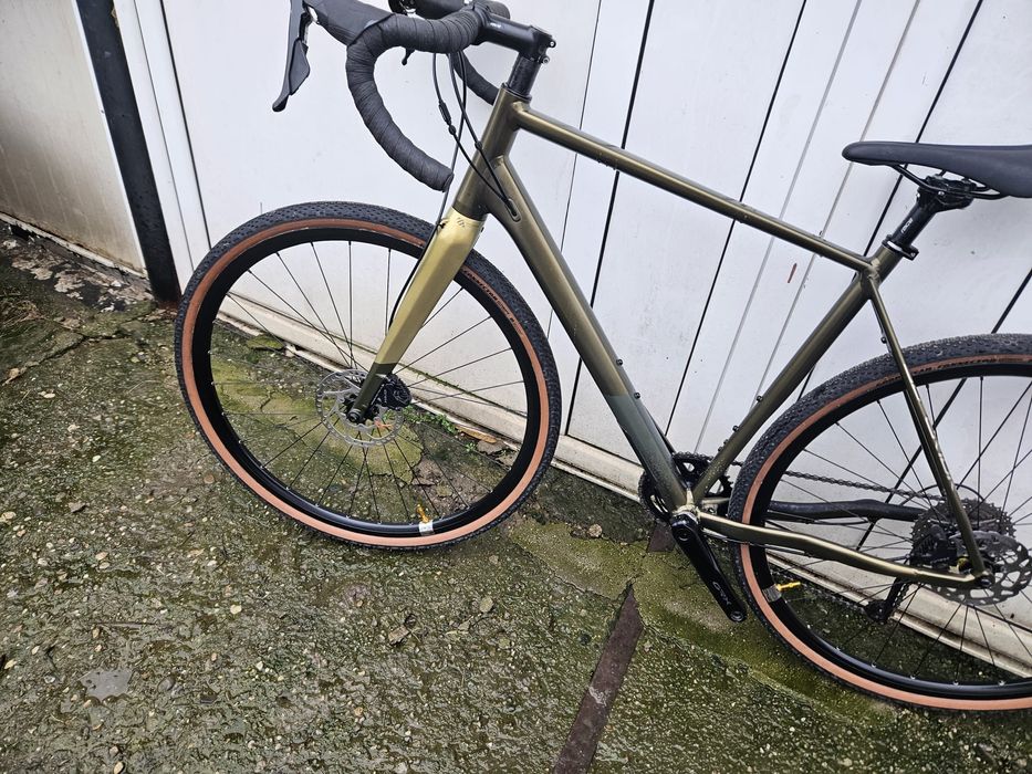 Bicicleta gravel serious full shimano grx