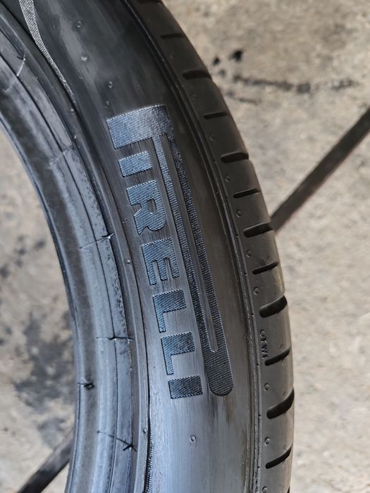 1 anvelopa 245 45 18