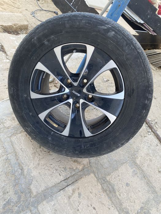 285/60/18 пакрышка с дисками