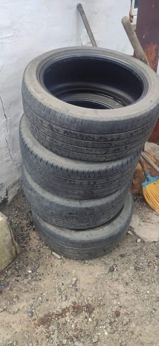 Продам 235.45.r18 цена за все 4шт