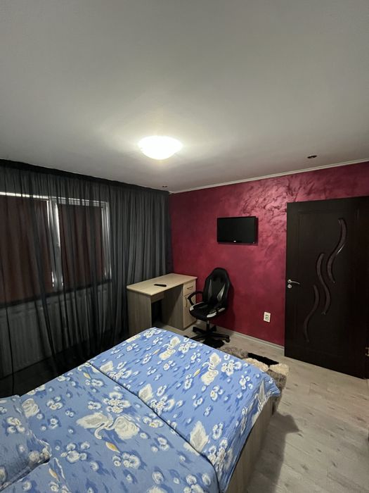 Inchiriez apartament