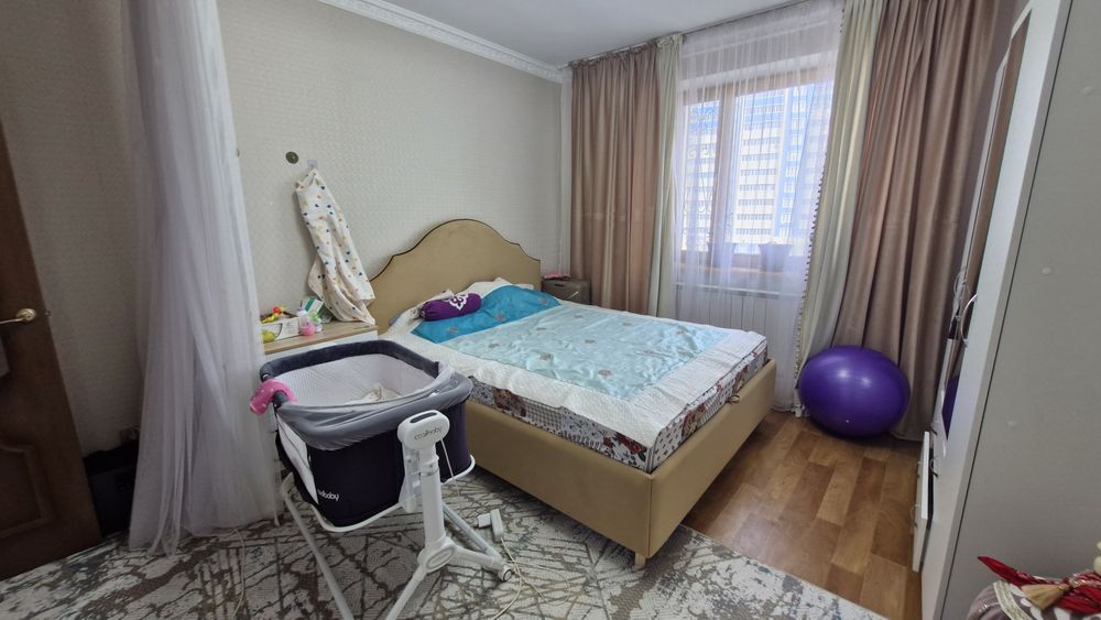 продается 2комн полноценная квартира