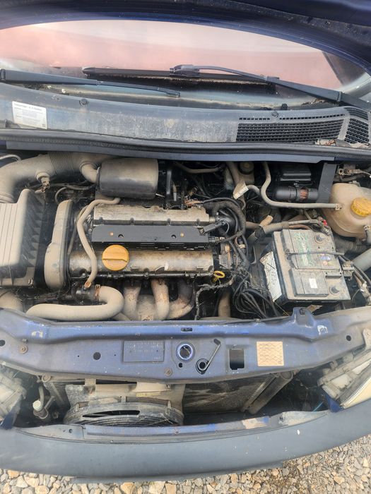 Опел зафира 1.6 16в на части/opel zafira 1.6 16v na chasti