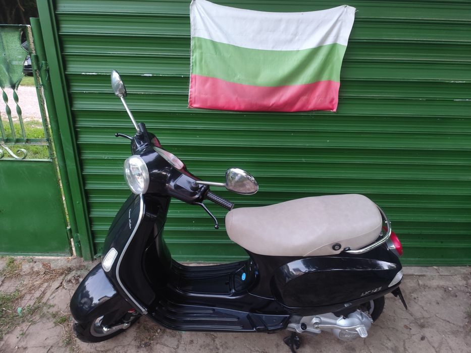 Vespa 125.  Веспа 125.