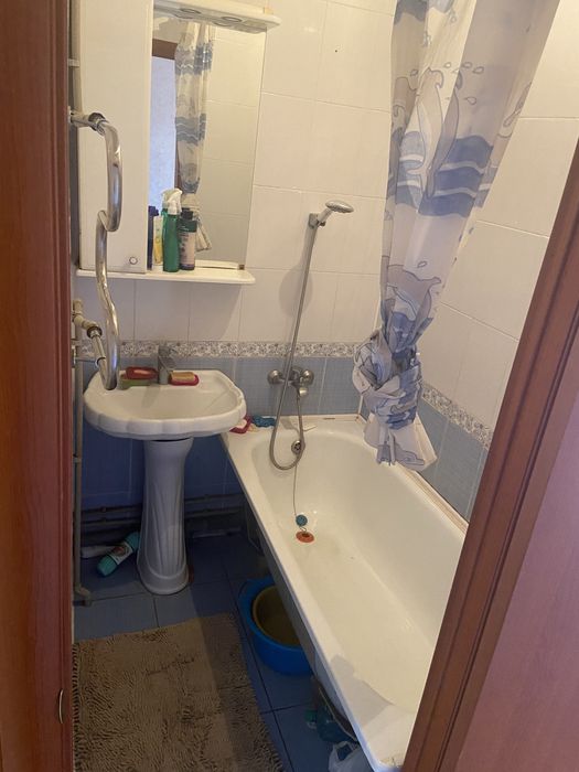 Срочно продам 3 комн кв