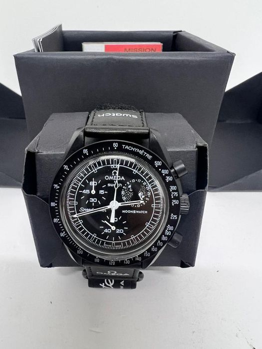 Omega Mission to the Moonphase Snoopy New Moon "Black" -I-