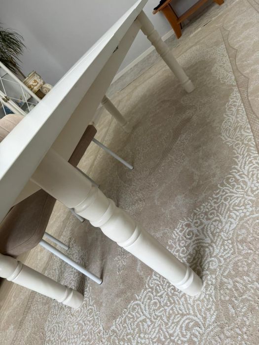 Стол деревянный белый