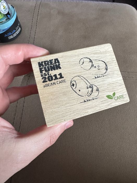 Bluetooth Слушали + външна батерия + mini speaker