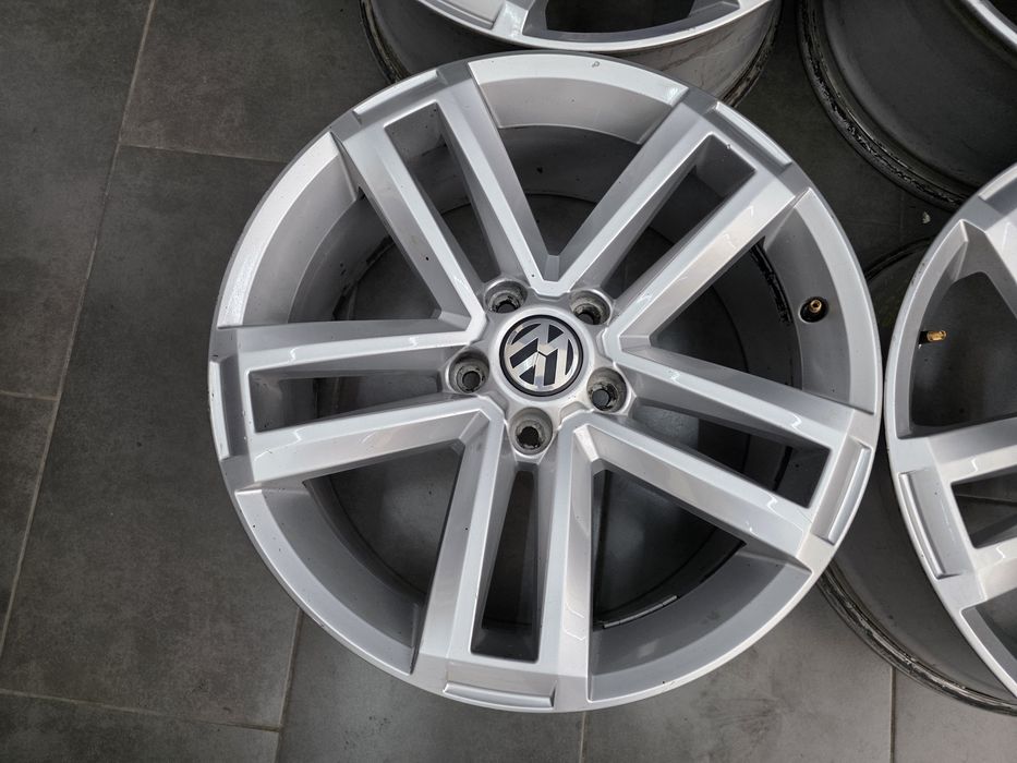 Джанти 19 - Volkswagen Amarok