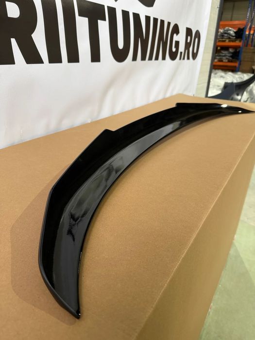 Eleron portbagaj M4 PSM compatibil BMW Seria 3 e90 negru lucios
