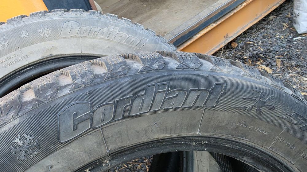 Зимние шины 225/55/18r