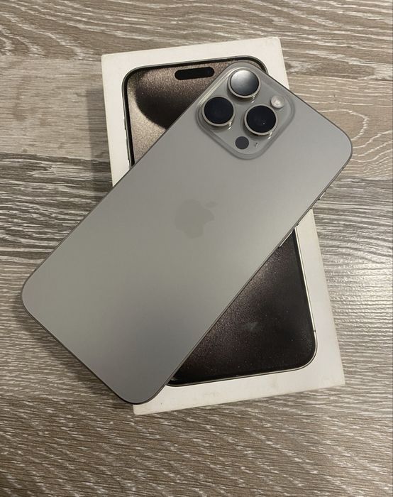 iPhone 15 pro max 256gb