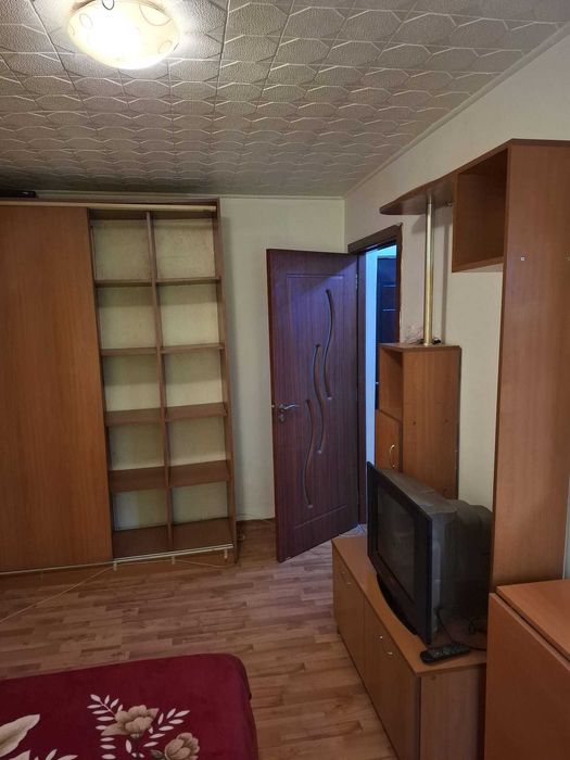 Proprietar metrou Lujerului - Dr. Taberei , vand garsoniera