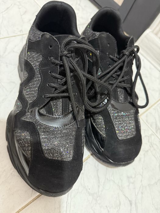 Дамски маратонки на платформа