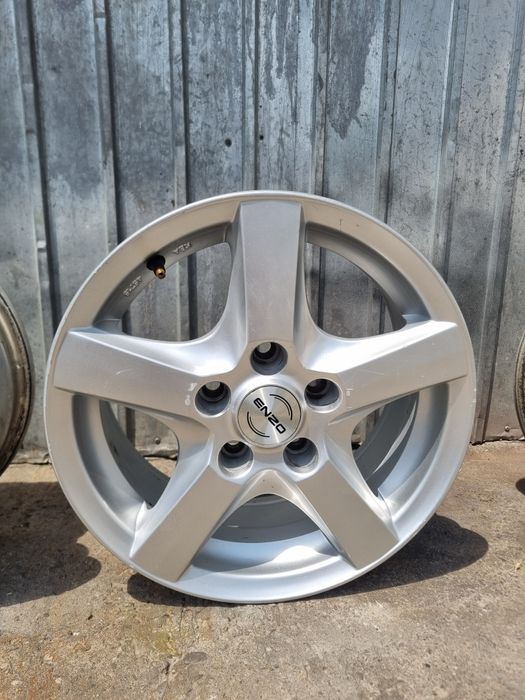 Jante R15 Aliaj 5x112 ENZO 6.5J ET 38 Audi Skoda Seat Golf Montaj inclus