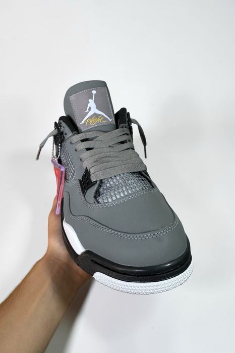 Air Jordan 4 Cool Grey