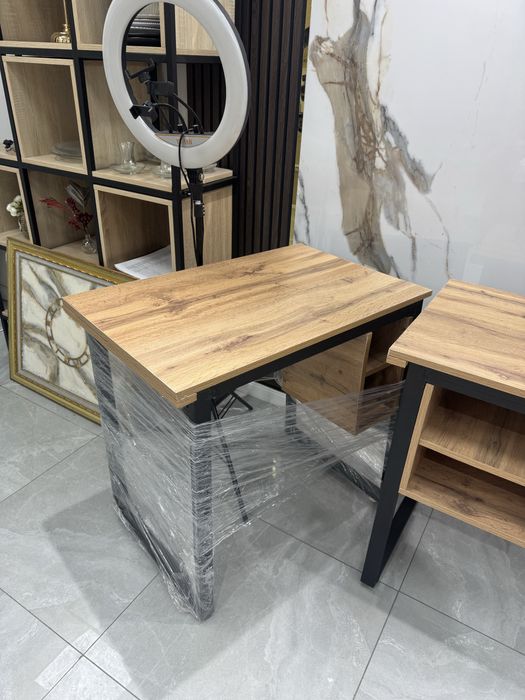 Столы для маникюра