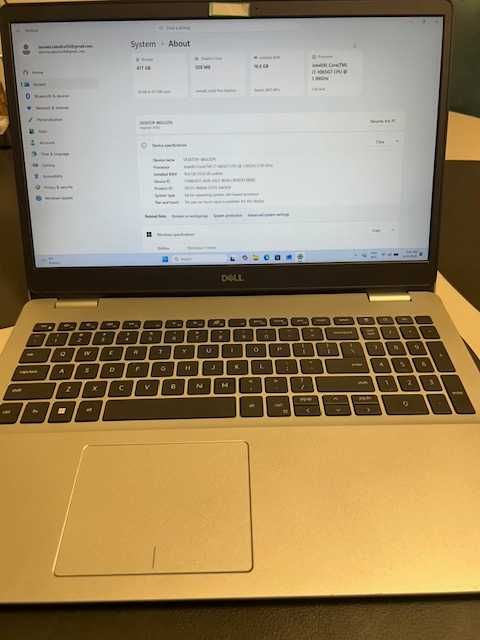 Laptop DELL Inspiron 5593