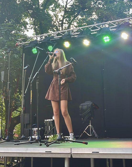 Рокля - риза  с корсет от Bershka