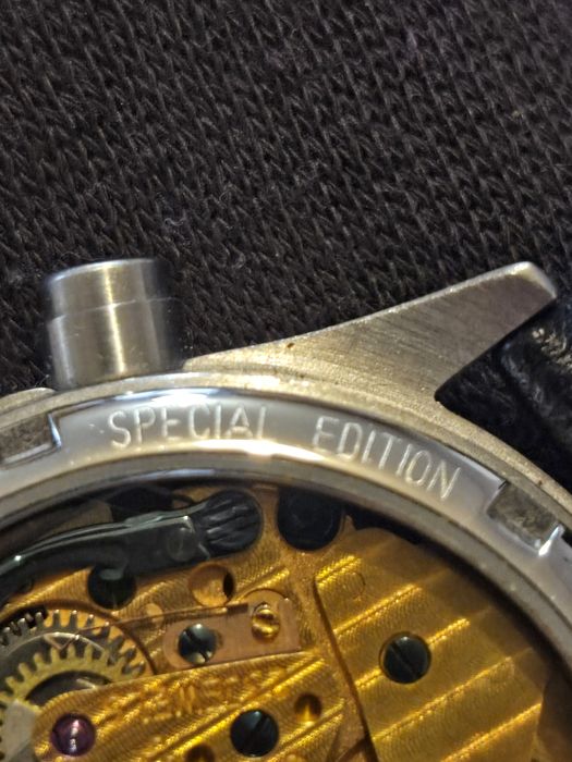 ceas mecanic Volkswagen cu functie de cronometru