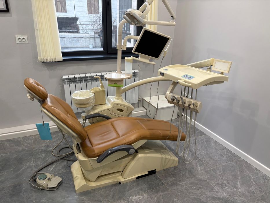 Продам Стоматологическое кресло