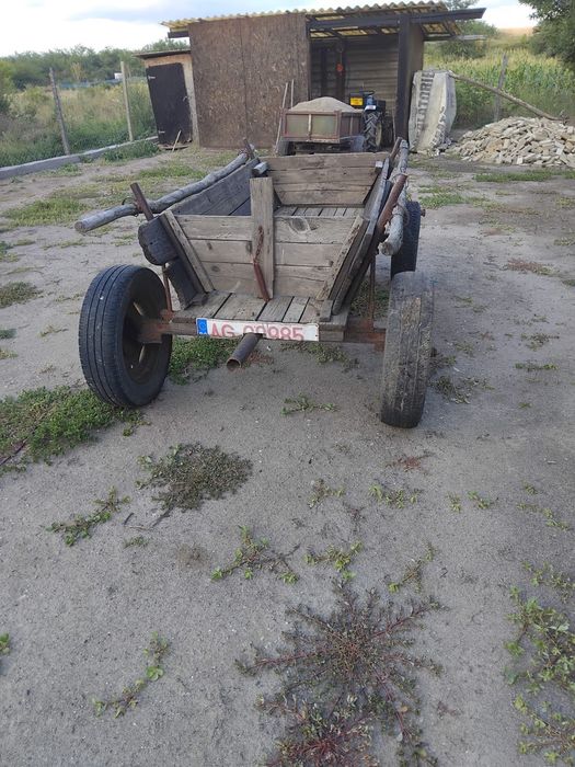 Vând, căruță Stolnici