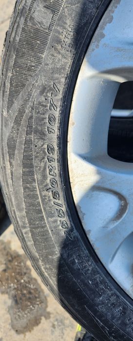 Продам диски 19 с резиной