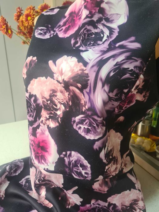 Платье с цветочным принтом