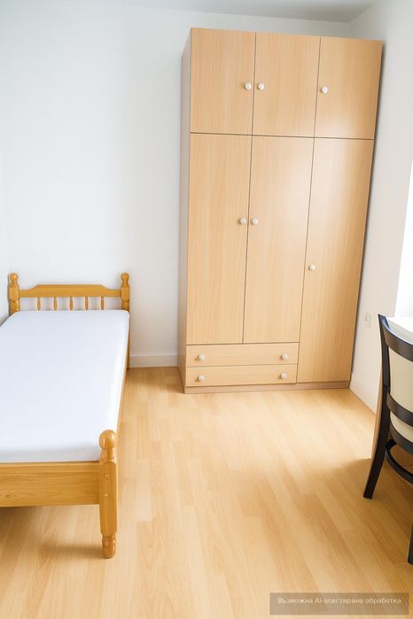 Дава се под наем Тристаен апартамент в Пловдив, Център - 115 кв.м за 747.66 € - Снимка #4