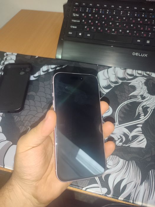 Продам iPhone 15