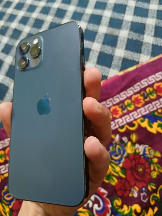 Iphone 12 pro sotiladi