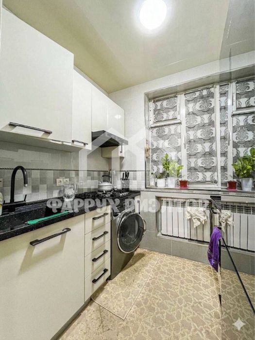 4/2/4 Буз-2 Эко базар 80м2 Ориентир тараканчик