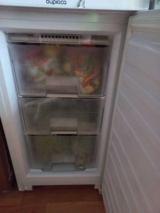 Морозильная камера Бирюса