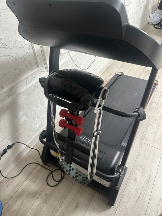 Беговая дорожка.