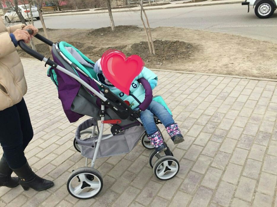 Коляска в отличном состоянии