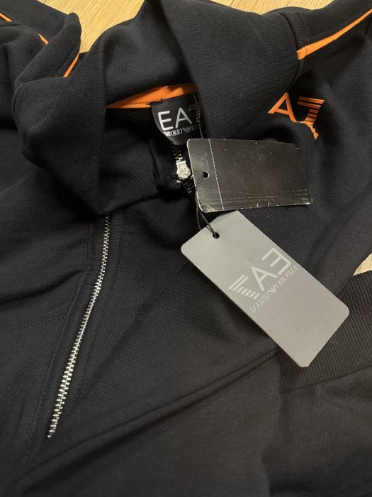 Мъжки екип M  номер нов