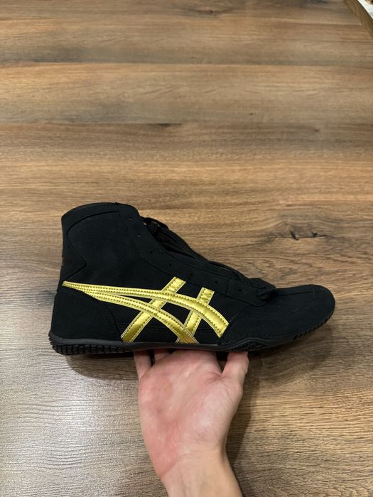 Борцовки Asics Tiger