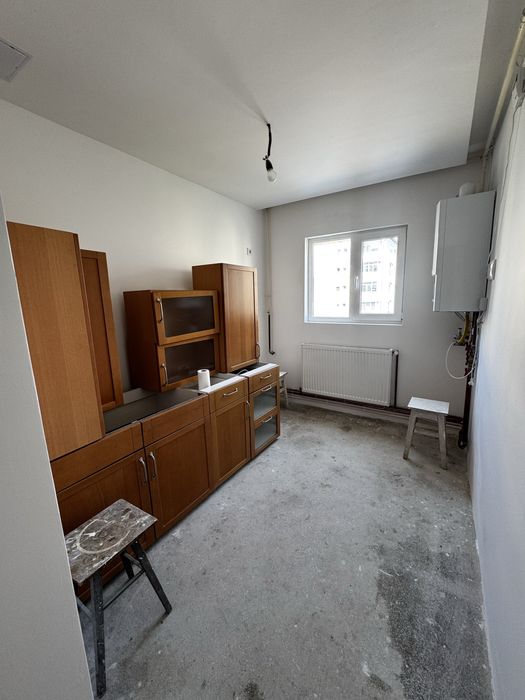 Apartament 3 camere de vânzare – Breaza de Sus, Prahova – 73.000 € (negociabil)