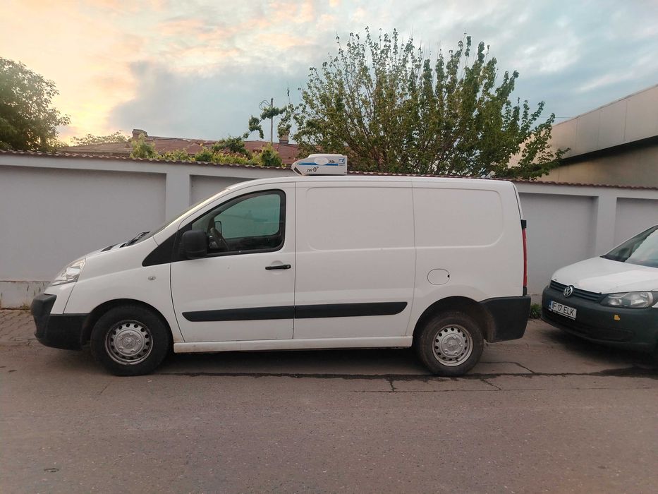 Închirieri - închiriez transport duba van frigorifica marfa fără șofer