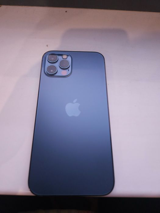 Iphone 12 pro blue
