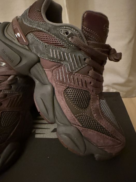 New Balance 9060 truffle