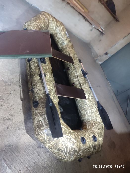 Продам лодку срочно