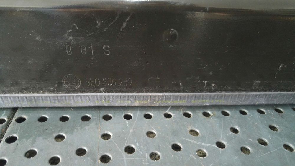 Suport trager vw golf 7 5g1 5e0806239
