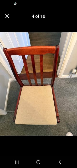 Масивна маса със 6 стола