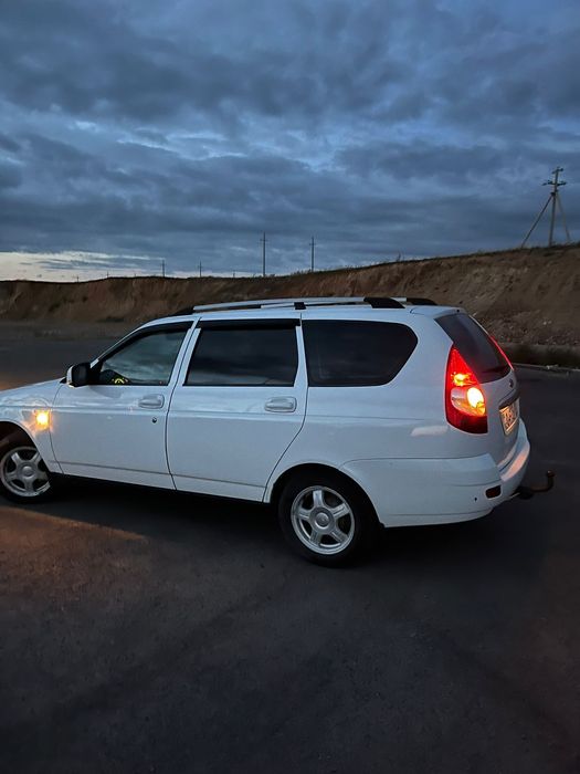 Продам приору универсал