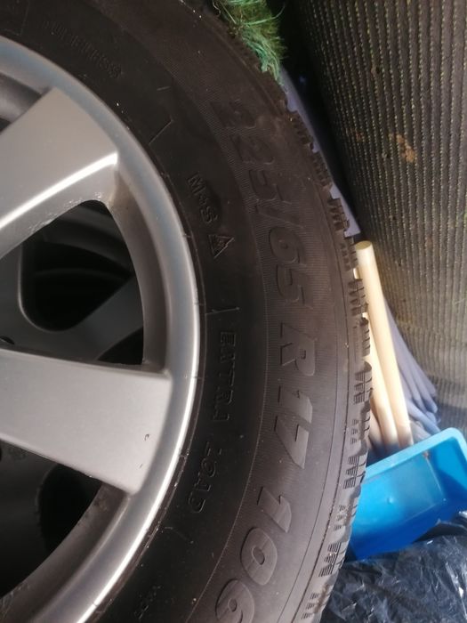 Зимни гуми 225.65.17