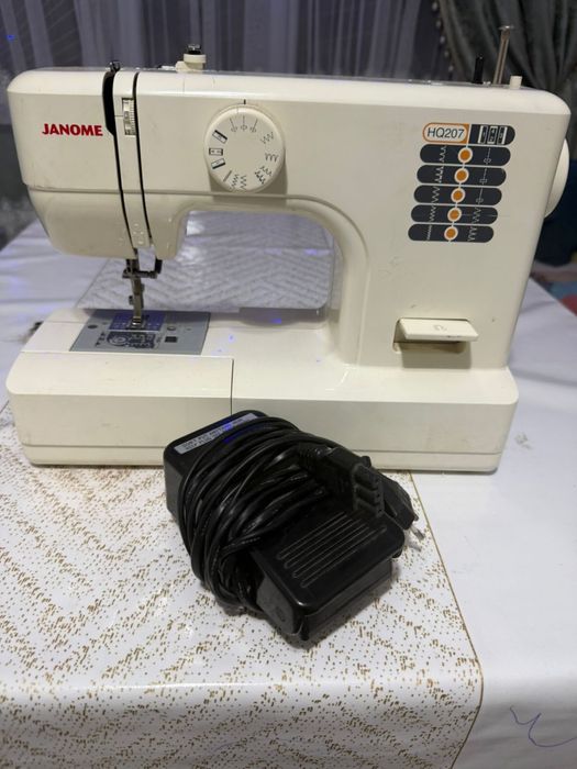 Швейная машинка и оверлог